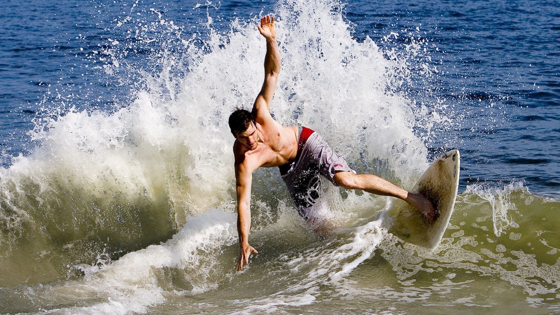 2026年世界综合街头运动节 中国滑板与BMX选手双线夺金